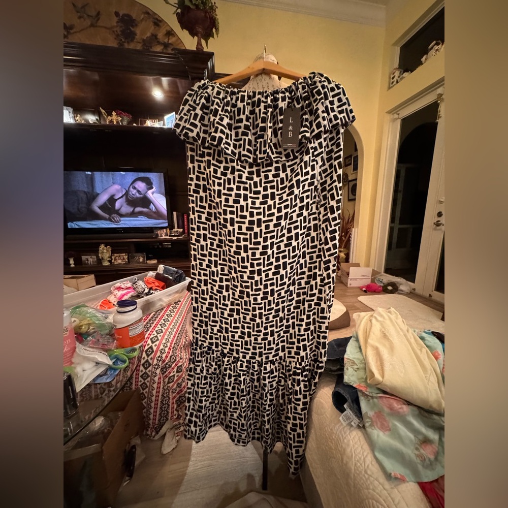 L and B med dress nwot strapless m-l #5